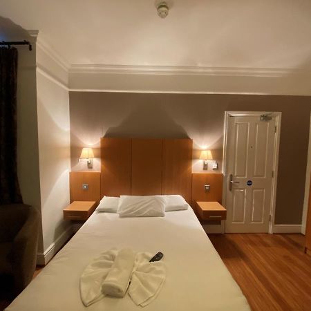 Buckingham Hotel ハイワイクーム エクステリア 写真