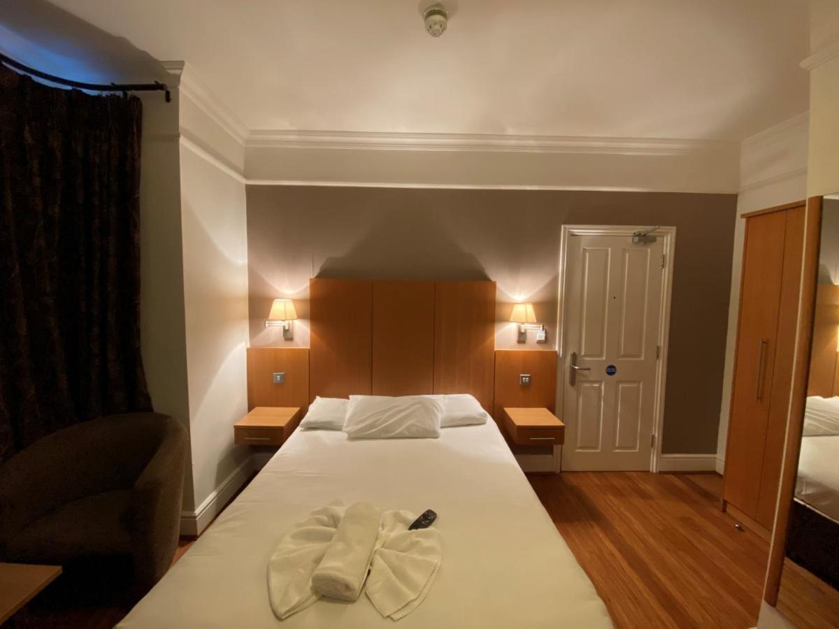 Buckingham Hotel ハイワイクーム エクステリア 写真