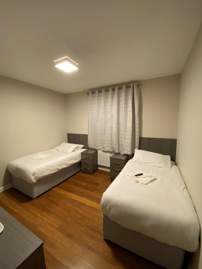 Buckingham Hotel ハイワイクーム エクステリア 写真
